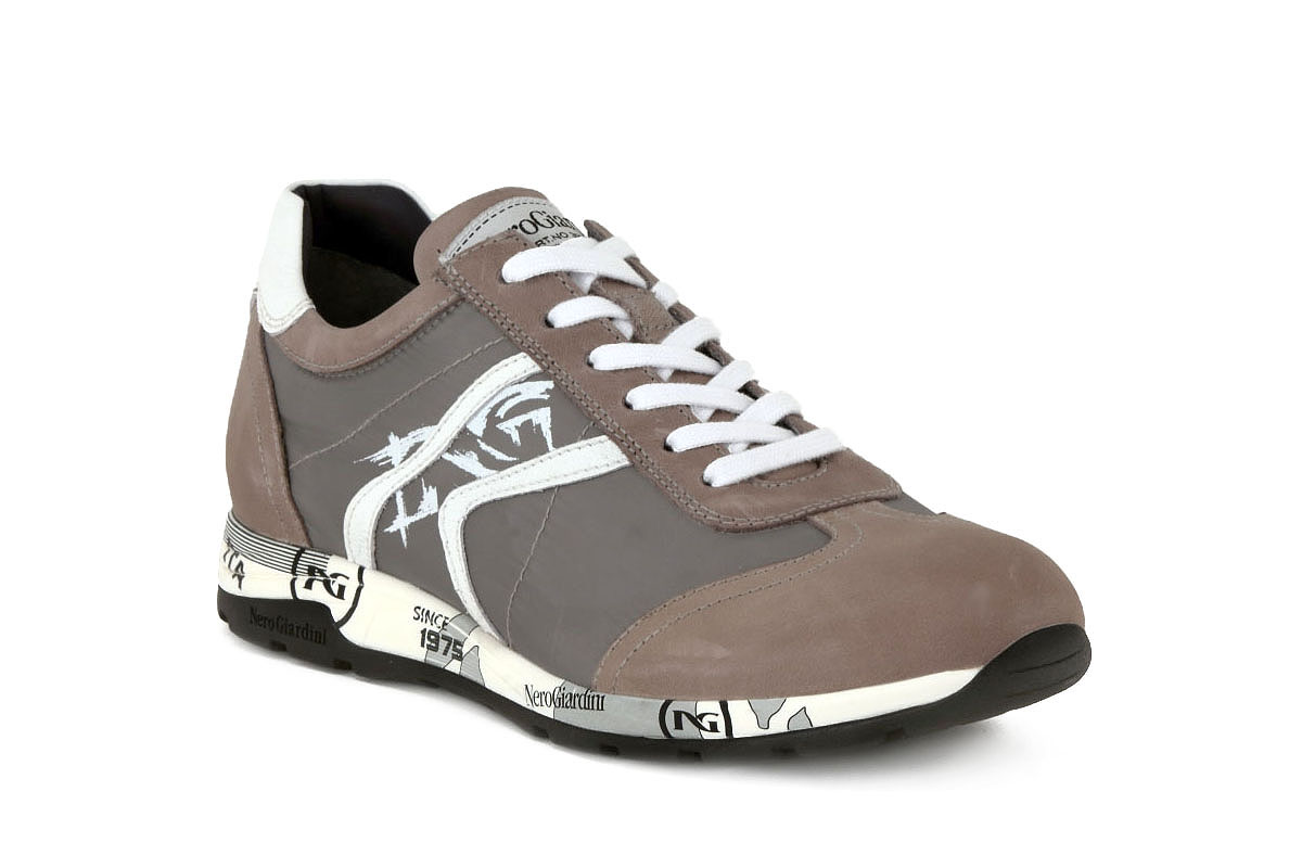 Sneakers NERO GIARDINI - P604032U Neopolis Jeans/Colorado Pietra 214 -  Casual - Low shoes - Men's shoes | efootwear.eu